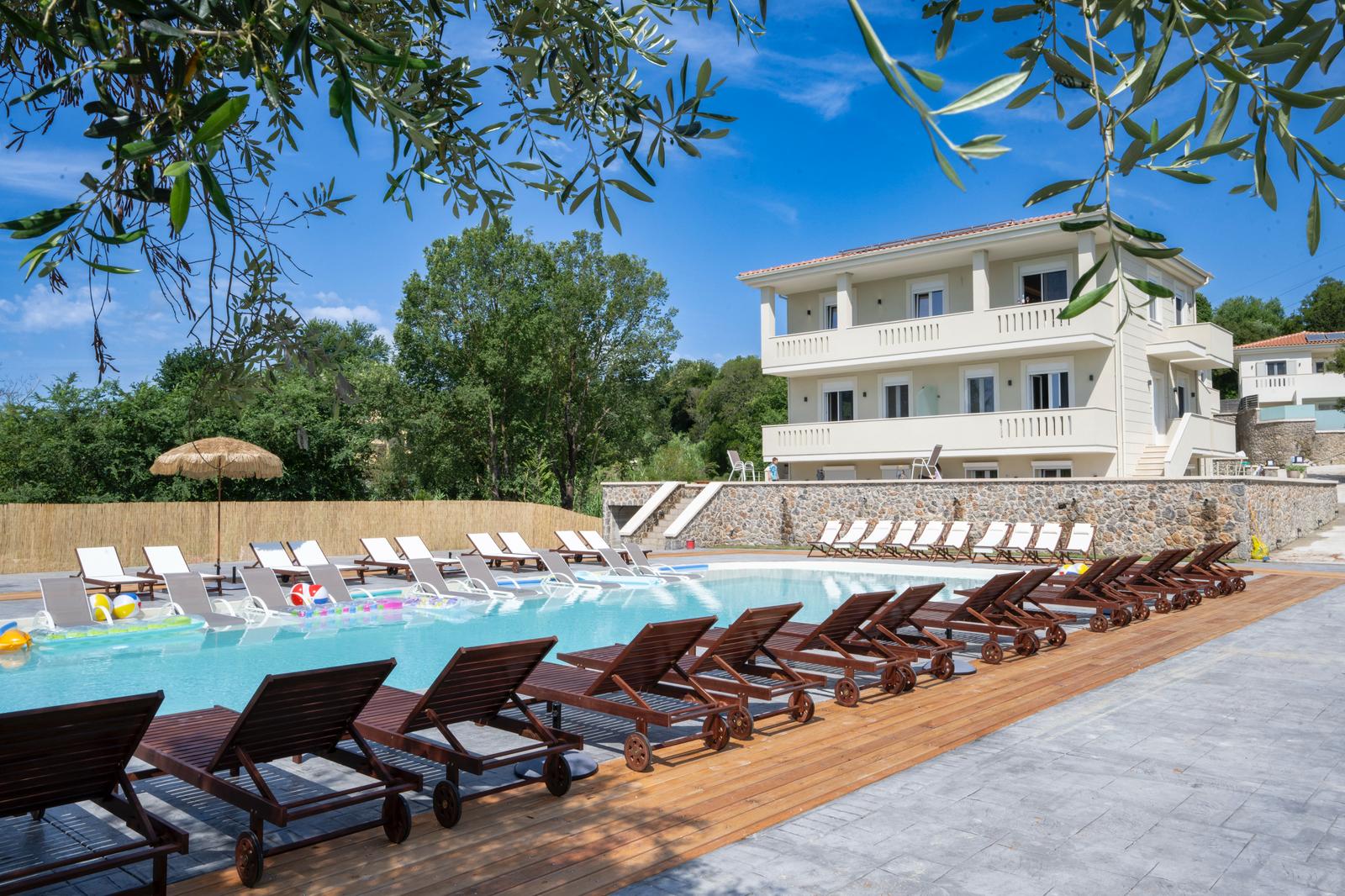 Kopelula resort pool villa